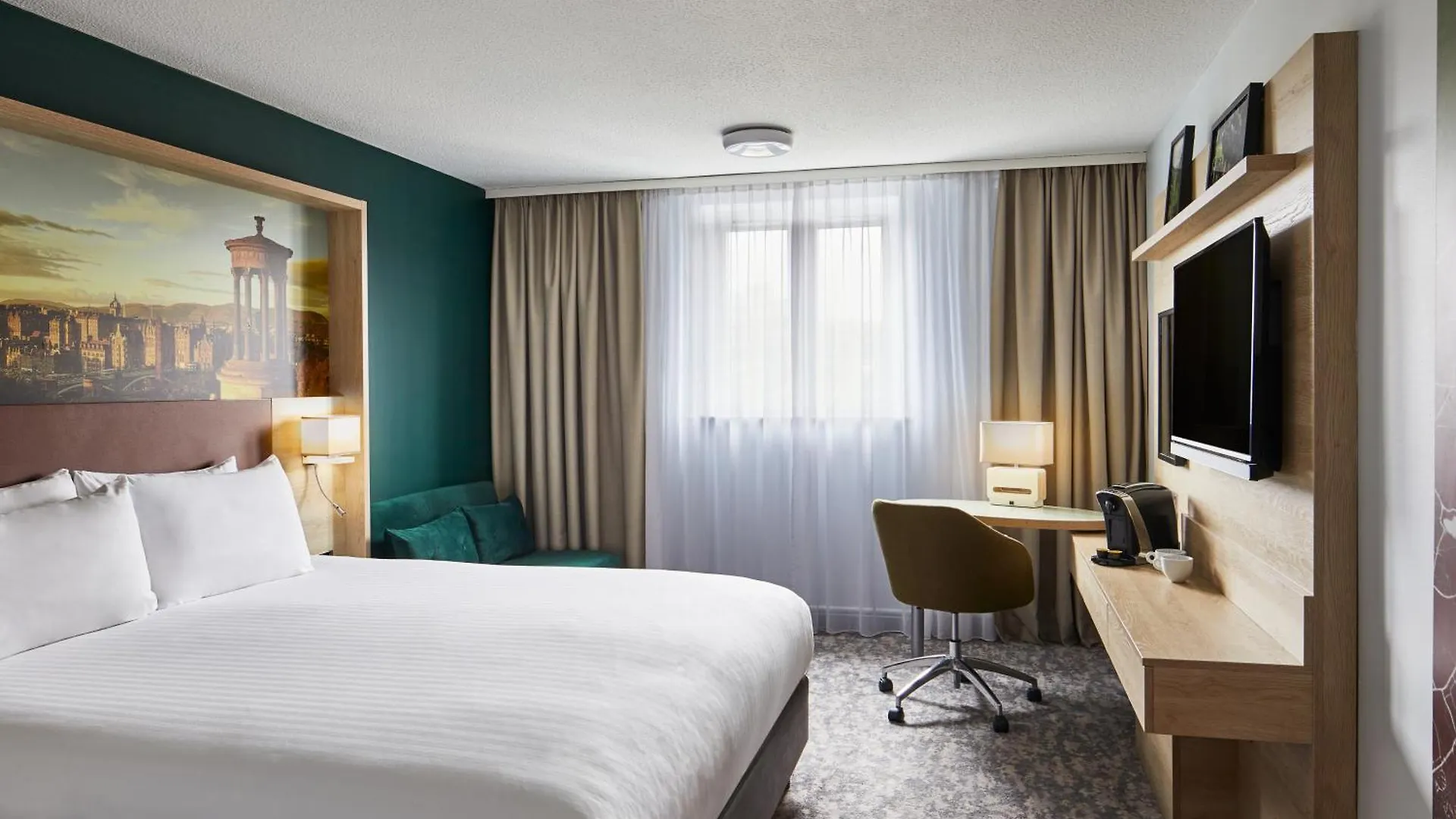 Leonardo Hotel Edinburgh Haymarket 4*,  United Kingdom