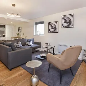 Dixon's Yard, Luxurious Centre Apartment