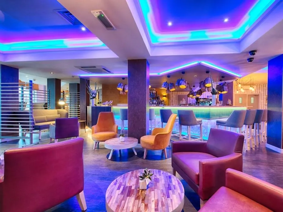 Leonardo Hotel Edinburgh Haymarket 4*,